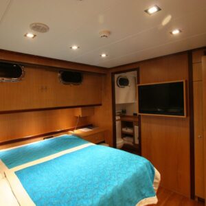 Deluxe Gulet 4 Cabins – 8 Guests