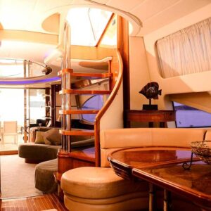 Deluxe Motoryacht 3 Cabins – 6 Guests