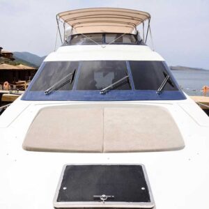 Deluxe Motoryacht 3 Cabins – 6 Guests