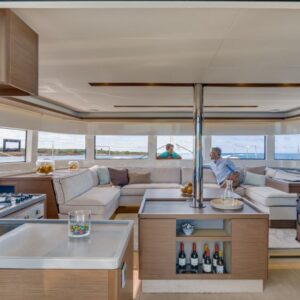 Lagoon Catamaran 6 Cabins – 12 Guests