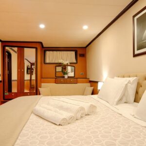 Luxury Gulet 8 Cabins – 16 Guests