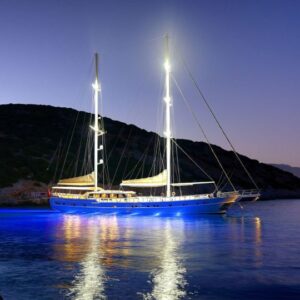 Luxury Gulet 8 Cabins – 16 Guests