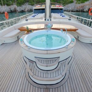 Luxury Gulet 8 Cabins – 16 Guests