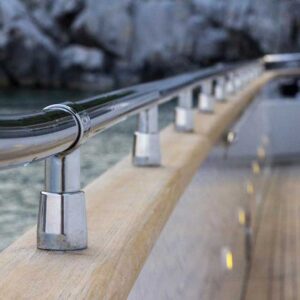 Luxury Motoryacht 3 Cabins – 6 Guests