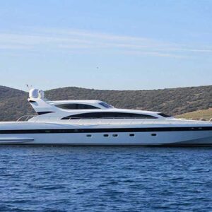 Luxury Motoryacht 4 Cabins – 8 Guests